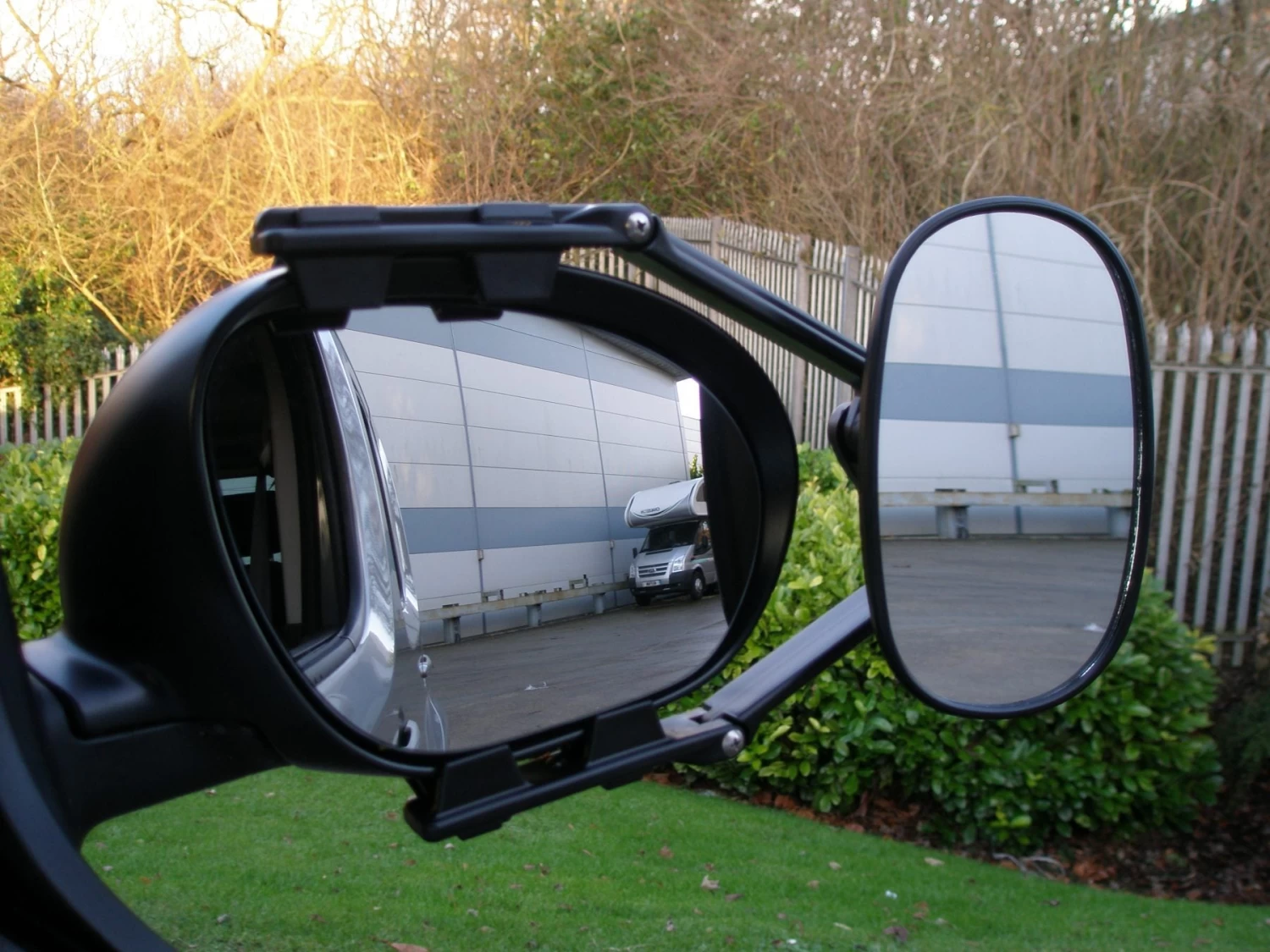 Milenco MGI Steady XL Towing Mirror 2 Milenco MGI Steady XL Towing Mirror