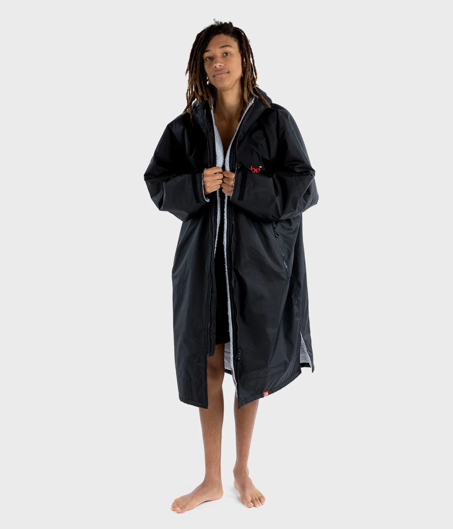 Dryrobe Advance Long Sleeve BLACK GREY - RECYCLED 7 Dryrobe Advance Long Sleeve BLACK GREY - RECYCLED - Image 5