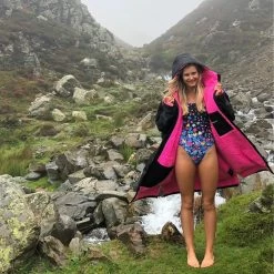 Dryrobe Advance Long Sleeve BLACK PINK - RECYCLED -Outdoor Camping Store LS BP Rachel 2024x2024 ec8688b4 e3e0 412c b9a1 71c5f4e0083a