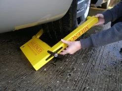 Milenco Compact Wheelclamp -Outdoor Camping Store PC190004