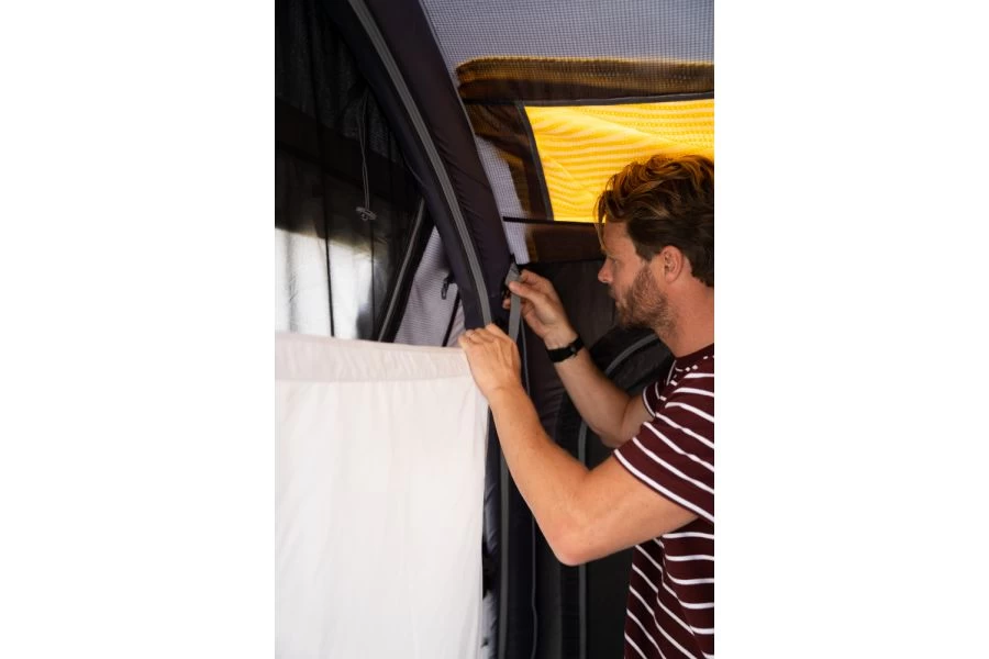 Vango Kela Pro Air Tall Drive Away Awning 8 Vango Kela Pro Air Tall Drive Away Awning - Image 6