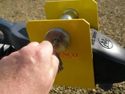 Milenco Super Heavy Duty Winterhoff WS3000 Hitchlock 12 Milenco Super Heavy Duty Winterhoff WS3000 Hitchlock -Outdoor Camping Store w5